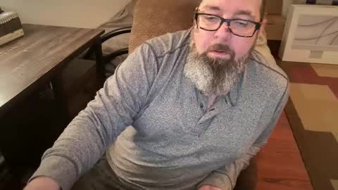 Snapshot of slut_slave_cfnm chatting on January 4, 2025, 4:33 am slut online show from January 4, 2025, 4:33 am