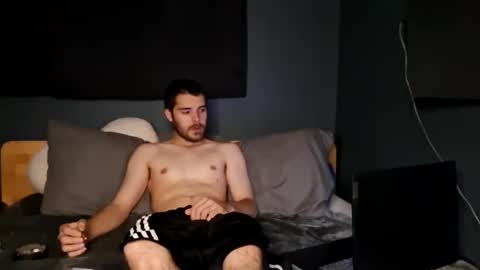 slutsandblunts online show from January 12, 2026, 4:39 am