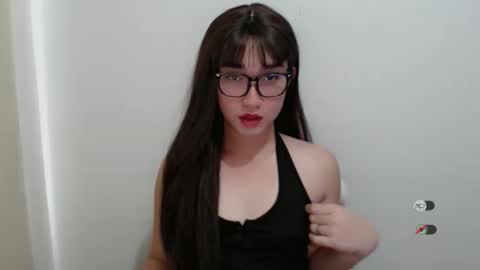 Snapshot of slutty_francine chatting on March 4, 2026, 5:24 am FRANCINE online show from March 4, 2026, 5:24 am