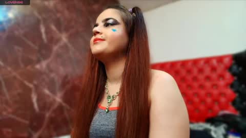 Snapshot of slutty_milf_bitch chatting on June 3, 2026, 8:39 am Ana online show from June 3, 2026, 8:39 am