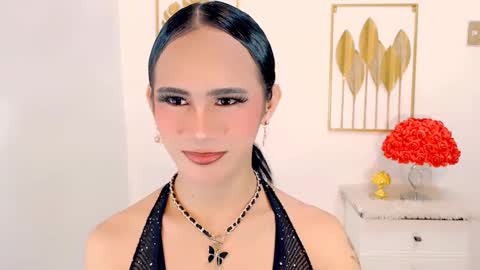 Snapshot of slutty_vanna chatting on March 4, 2025, 4:41 pm mia online show from March 4, 2025, 4:41 pm