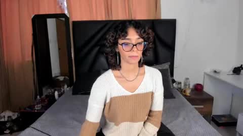 Snapshot of slutty_venus7 chatting on July 9, 2026, 10:25 pm slutty_venus7 online show from July 9, 2026, 10:25 pm