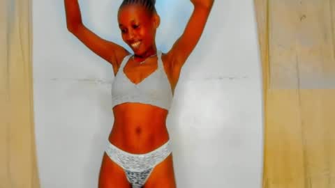 Snapshot of sluttysam_ chatting on May 30, 2026, 7:00 pm Sexyslutt online show from May 30, 2026, 7:00 pm