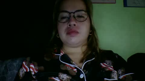 Snapshot of small_boobs59 chatting on February 22, 2026, 12:34 am Lovewella online show from February 22, 2026, 12:34 am