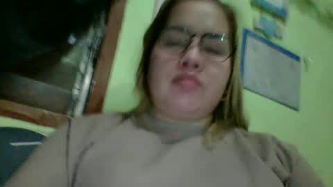 Lovewella online show from March 27, 2026, 2:39 pm