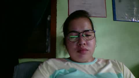 Lovewella online show from April 14, 2026, 4:07 am