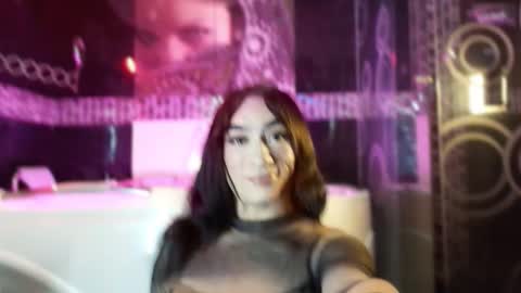 Small Hot19 online show from February 14, 2026, 9:50 am