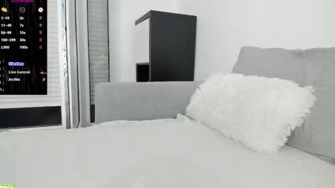 Vanessa online show from February 20, 2026, 6:26 am