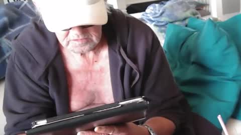 Snapshot of smallpenisbigtongue chatting on February 24, 2026, 3:32 pm Daddy online show from February 24, 2026, 3:32 pm