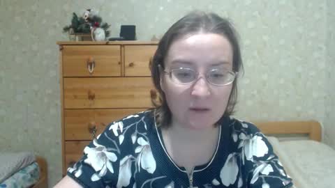 smart_rose online show from February 2, 2026, 8:51 pm