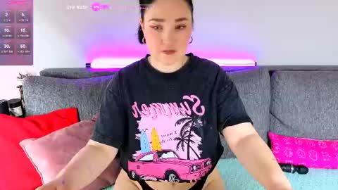 Snapshot of smartandamazing chatting on July 2, 2026, 7:25 am Dasha online show from July 2, 2026, 7:25 am