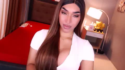 smasherqueen online show from April 24, 2026, 6:10 pm