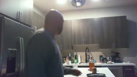 smashing_machine_412 online show from January 2, 2025, 2:43 am