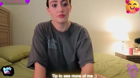 Snapshot of smexy_bun chatting on October 13, 2025, 12:54 am Smexy online show from October 13, 2025, 12:54 am