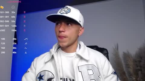 smileexander online show from October 25, 2025, 11:29 am