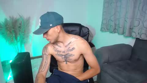 smileexander online show from November 9, 2025, 6:55 am