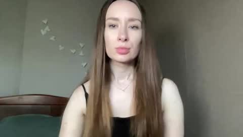 Snapshot of smilequeen_ chatting on October 28, 2025, 8:07 am smilequeen_ online show from October 28, 2025, 8:07 am