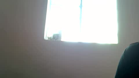 Snapshot of smiley_2025 chatting on October 19, 2025, 12:39 pm smiley 2025 online show from October 19, 2025, 12:39 pm