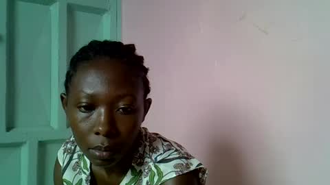 Snapshot of smiley_2025 chatting on October 24, 2025, 8:55 am smiley 2025 online show from October 24, 2025, 8:55 am