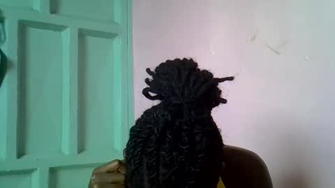 Snapshot of smiley_2025 chatting on October 25, 2025, 6:10 am smiley 2025 online show from October 25, 2025, 6:10 am