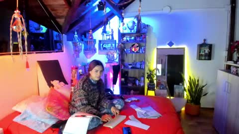 SmilingSalor online show from November 7, 2025, 4:12 am