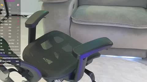 Snapshot of smilym chatting on March 7, 2025, 5:29 am smilym online show from March 7, 2025, 5:29 am