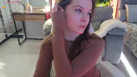 Snapshot of smilym chatting on November 10, 2025, 9:36 pm smilym online show from November 10, 2025, 9:36 pm