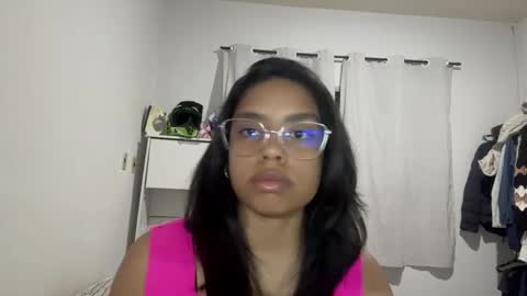 Snapshot of smilyyk chatting on May 7, 2026, 11:54 pm smilyyk online show from May 7, 2026, 11:54 pm