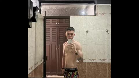 Snapshot of smitgrey chatting on October 12, 2025, 11:04 pm SMIT online show from October 12, 2025, 11:04 pm