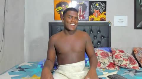 Snapshot of smith_oliver chatting on February 13, 2025, 11:04 pm Smith online show from February 13, 2025, 11:04 pm