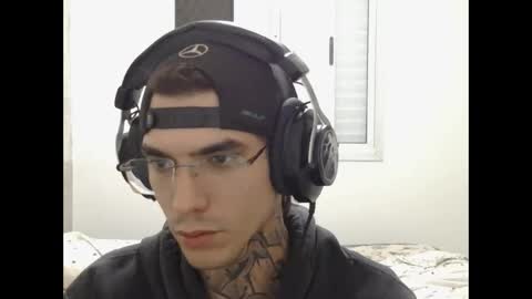 smoke_ink online show from April 30, 2026, 7:36 am