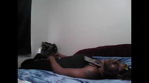 Snapshot of smokegoddess35 chatting on September 27, 2025, 9:20 pm SmokeGoddess35 online show from September 27, 2025, 9:20 pm