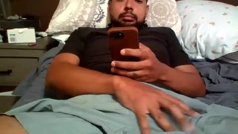 Snapshot of smokey573 chatting on July 21, 2026, 12:02 am memelucas online show from July 21, 2026, 12:02 am