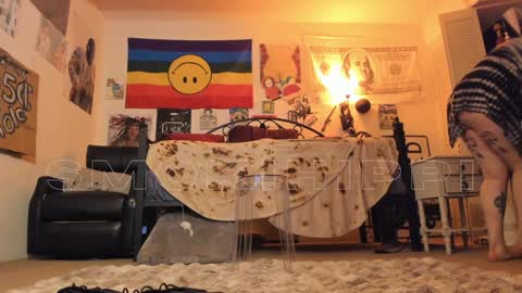 Snapshot of smokihippi chatting on January 13, 2025, 12:19 am Big Dawg online show from January 13, 2025, 12:19 am