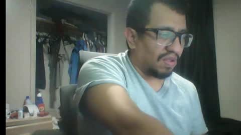 Snapshot of smoky47gxxx chatting on January 6, 2026, 1:20 am smoky47 online show from January 6, 2026, 1:20 am