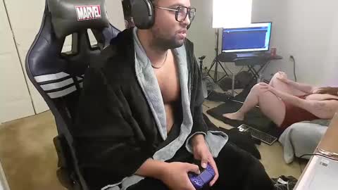 Smoothj2011 online show from February 7, 2025, 9:58 am