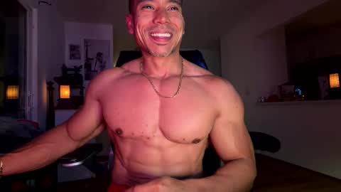 Snapshot of smoothripz chatting on March 26, 2026, 7:47 am smoothripz online show from March 26, 2026, 7:47 am