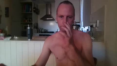 Snapshot of smoothroundbottom chatting on February 12, 2025, 4:23 am KinkyDonks online show from February 12, 2025, 4:23 am