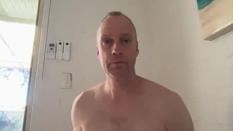 Snapshot of smoothroundbottom chatting on October 15, 2025, 2:55 am KinkyDonks online show from October 15, 2025, 2:55 am