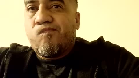 smoothstrik3r online show from November 22, 2025, 7:07 am