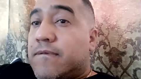 Snapshot of smoothstrik3r chatting on May 16, 2026, 6:07 pm smoothstrik3r online show from May 16, 2026, 6:07 pm
