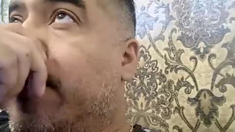 Snapshot of smoothstrik3r chatting on May 19, 2026, 6:36 pm smoothstrik3r online show from May 19, 2026, 6:36 pm