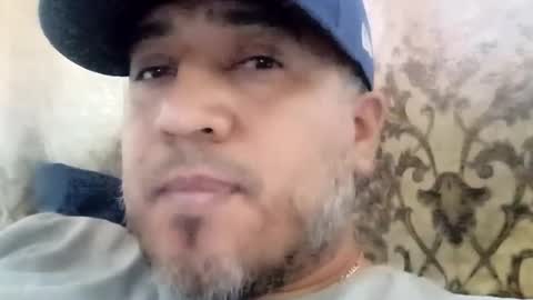 Snapshot of smoothstrik3r chatting on June 18, 2026, 6:56 pm smoothstrik3r online show from June 18, 2026, 6:56 pm