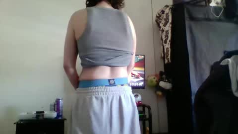 Snapshot of smoothvodka chatting on March 9, 2026, 3:38 pm Bambi--Vodka online show from March 9, 2026, 3:38 pm