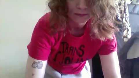Bambi--Vodka online show from May 1, 2026, 6:12 pm