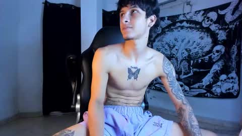 Snapshot of snakebutterfly chatting on February 19, 2026, 3:13 am snakebutterfly online show from February 19, 2026, 3:13 am