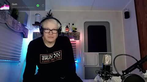 Snapshot of snarfle chatting on March 5, 2025, 2:36 am Viiscount Snarfle Von Snarfenberg online show from March 5, 2025, 2:36 am