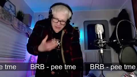 Snapshot of snarfle chatting on March 6, 2025, 2:51 pm Viiscount Snarfle Von Snarfenberg online show from March 6, 2025, 2:51 pm