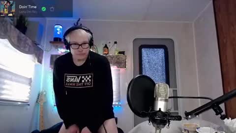 Snapshot of snarfle chatting on March 7, 2025, 7:27 pm Viiscount Snarfle Von Snarfenberg online show from March 7, 2025, 7:27 pm