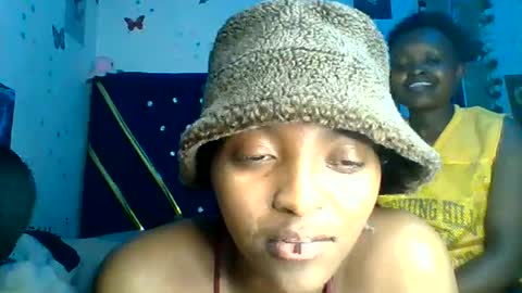 Snapshot of snatchee748467 chatting on June 24, 2026, 11:42 am snatchee748467 online show from June 24, 2026, 11:42 am